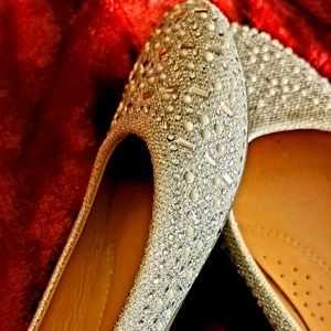 Shoe